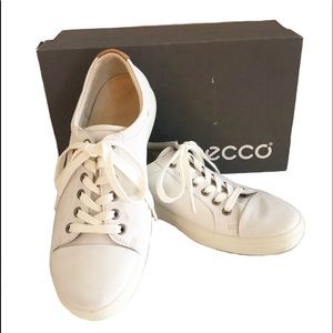Ecco Soft 7 Ladies Lace Up Leather Sneakers 
White